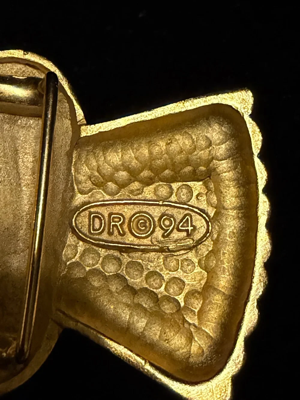 Vintage Doreen Ryan DR ©94 Gold Tone Ornate Statement Belt Buckle 1994 Rare
